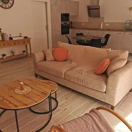 Au Coeur Hameau De Gandoules Casa vacanze *